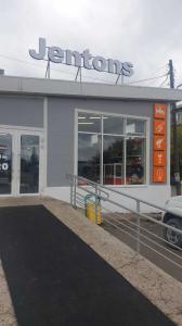 Jentons, г. Бородино, ул. Советская,11;